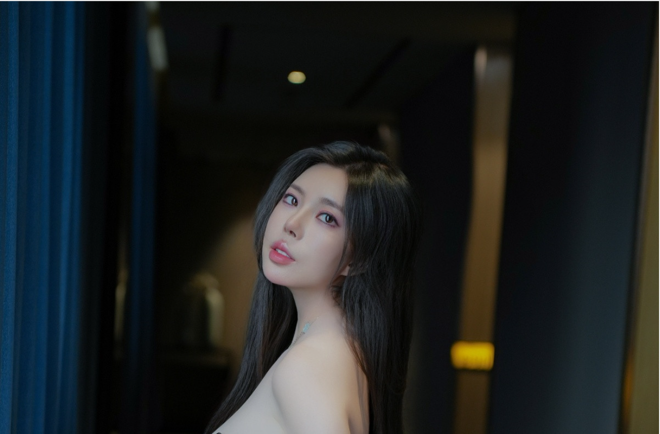 8920_试衣良人美的使者白茹雪abby感性紫_第1张
